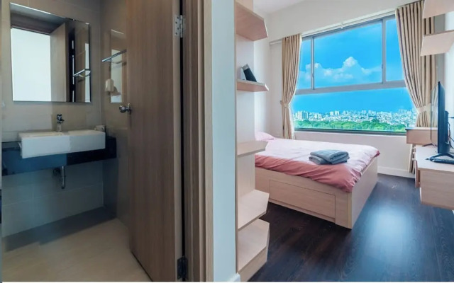 Park Legend Tan Son Nhat Airport Luxury