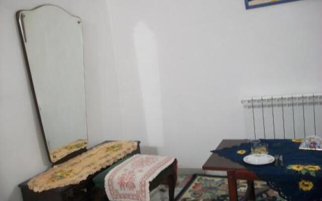 Guest House White Rooms