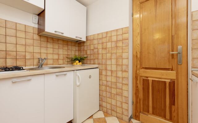 Sienna Apartment With AC by Renters