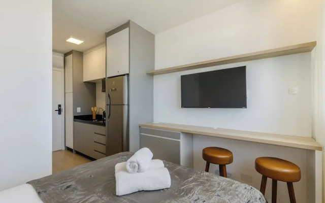 Comfortable and Complete Stay in Downtown Curitiba - ECL