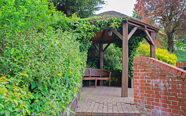Waveney House Hotel