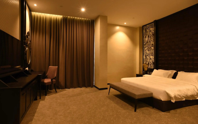 Vangohh Eminent Hotel & Spa
