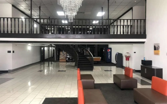 Shadeland Inn Indianapolis