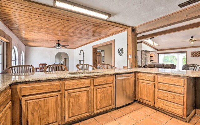 Pet-friendly 'raceway Ranch' w/ Patio & Grill