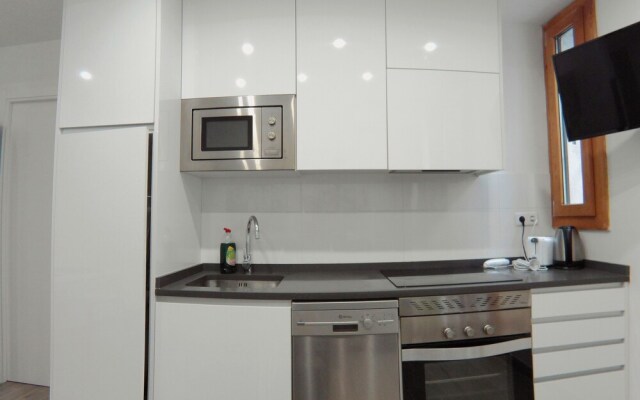 Moderno Apartamento En Bilbao Con A/C, Wifi Y Cama Y Closet