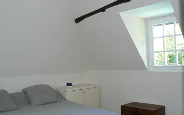 Estate in Normandy With Pool & Tennis Court