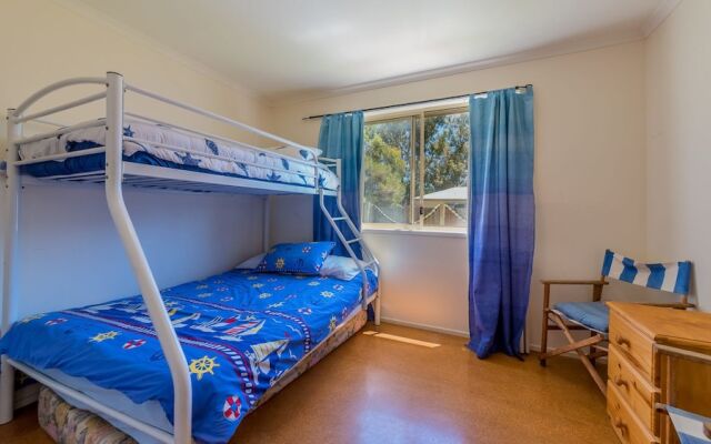 12 Aloha Ventnor Beach House