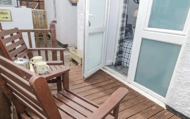 Flat 1A, Big Tree Holiday Flats