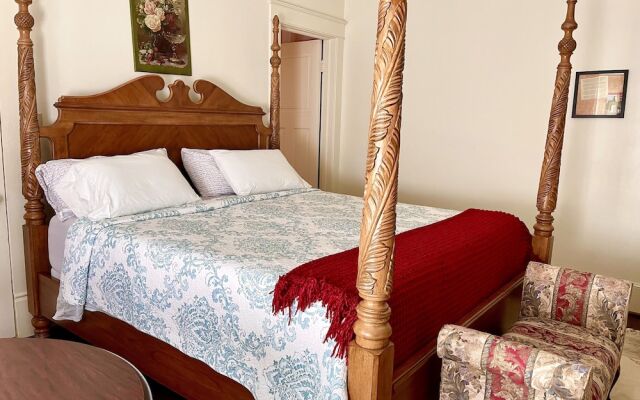 Greenwood Bed & Breakfast