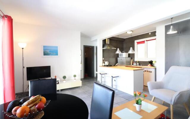 Delfin 9 J Canyelles Roses - Barneda Premium