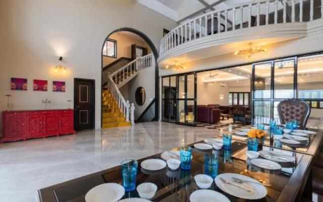Dazzle by Vista Rooms