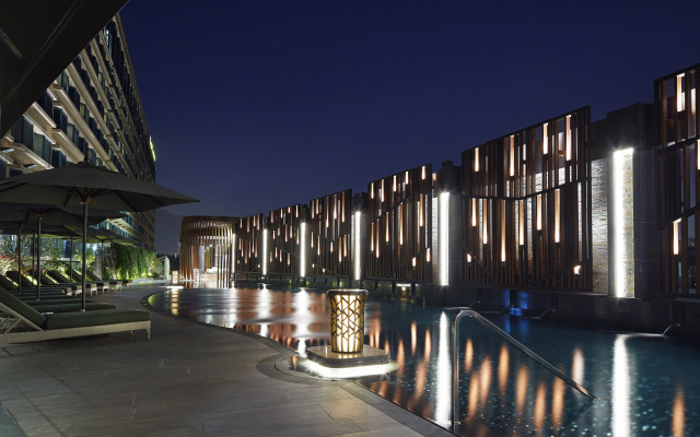 Royal Plaza Hotel