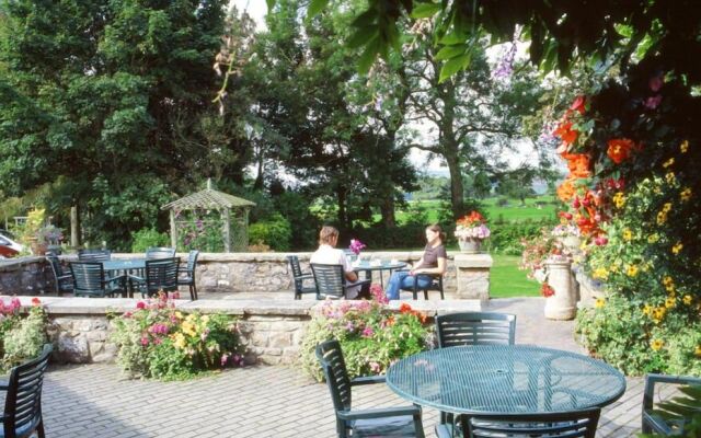 Whoop Hall Hotel and Leisure