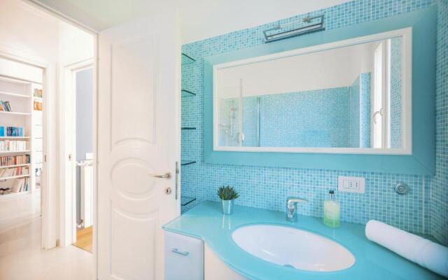 Art Apartment in Sanremo