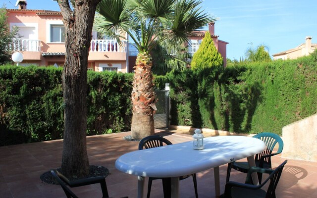 114 Campo Olivar, 502