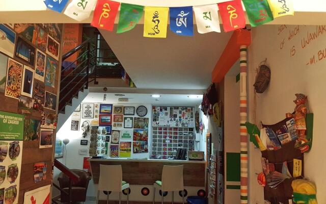 Funk Lounge Hostel