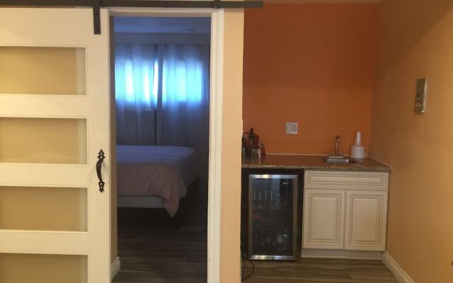Tradewinds Hotel LAX Airport