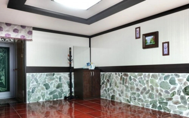 Geojedo Hongpo Pension