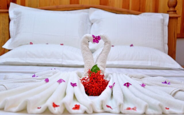 Golden Guest Hotel