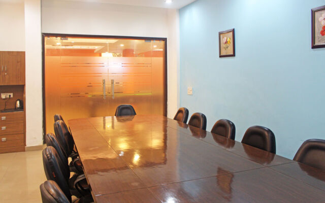 FabHotel Mulberry Retreat