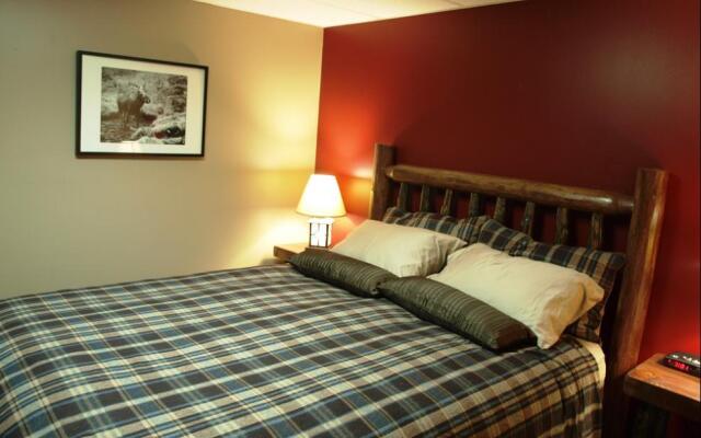 The Moose Haven Suite