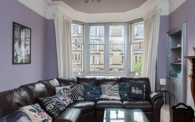 Stylish 3 Bedroom Flat