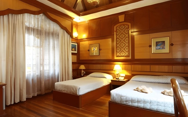 Bukit Keluang Beach Resort