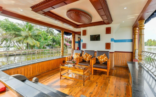 Oyo 22044 Sree Vinayaka Houseboat 1 Bhk