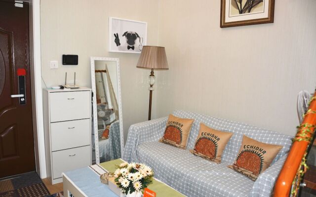 Warm House Apartment