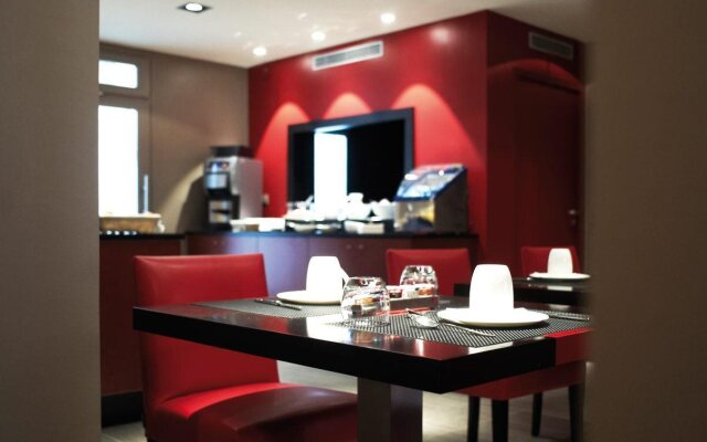 New Hotel Opera