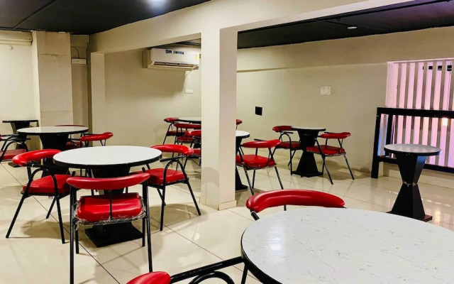 Hotel Swadeshi Dhani and Restaurant