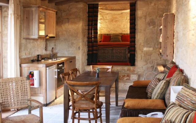 Apokryfo Traditional Guesthouse