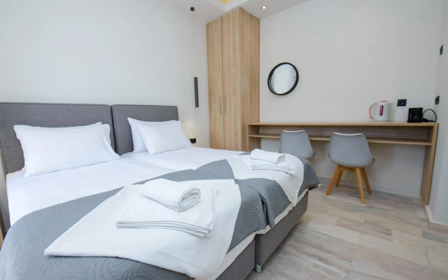 Saint Spiridon Hotel