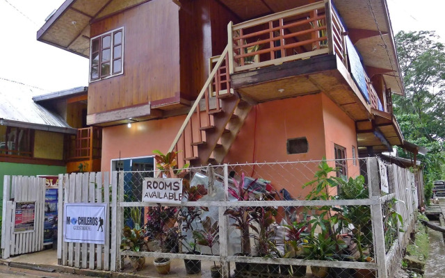 Mochileros Guesthouse
