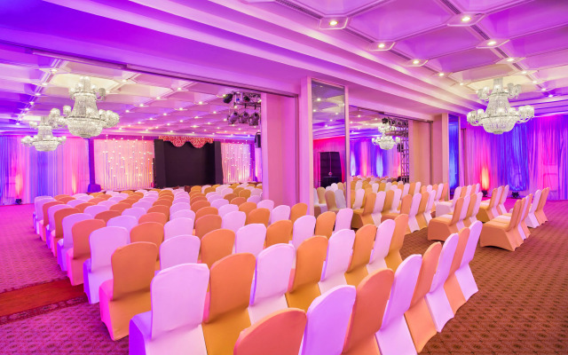 Crowne Plaza Chennai Adyar Park