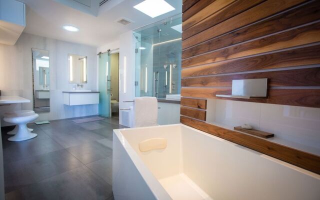 Modern Del Mar Beach Home