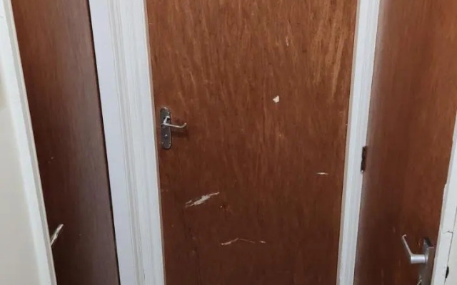 Wolverhampton City Centre - 1-bed Flat - Sleeps 3