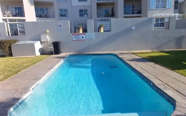 Estoril Villas 86