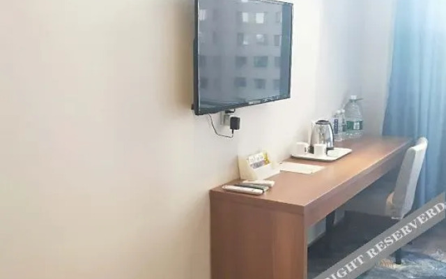 Baiyulan Hotel (Inner Mongolia Minzu University)
