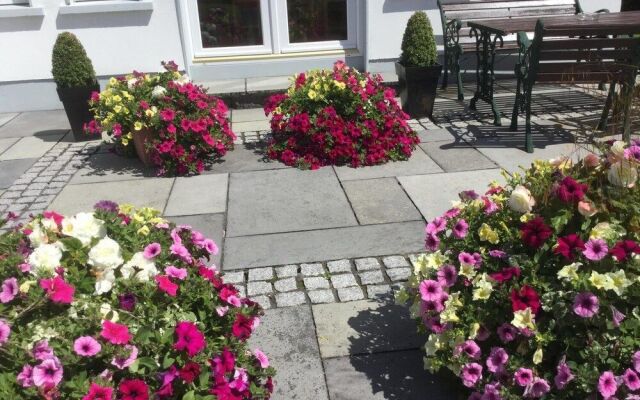 Fairlawns Bed & Breakfast