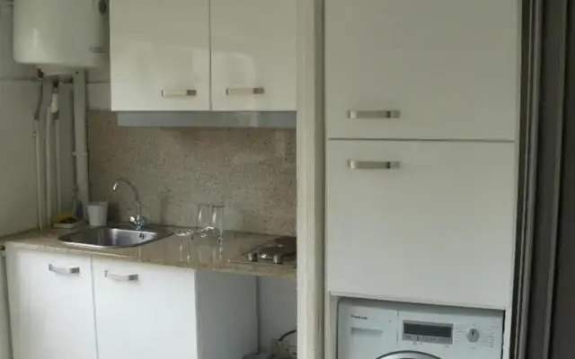 Studio dans résidence privée avec piscine