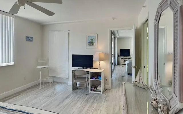 Ocean Harbor by Distinctive Beach Rentals