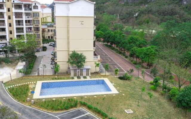 Yijing Guanlan Hotel