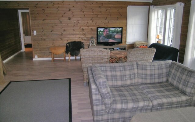 Amazing Home In Straumgjerde With Wifi And 4 Bedrooms