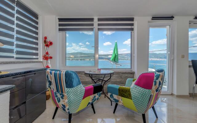 Apartment in Arbanija With Terrace