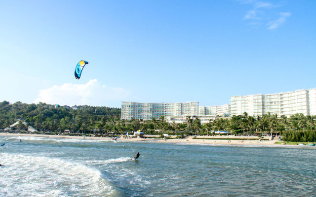 Sea Links Beach Hotel