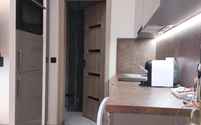 Silver Dawn Apartments