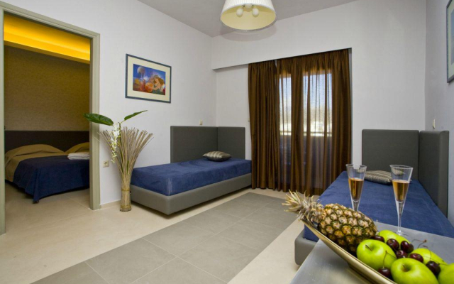 Astron Hotel