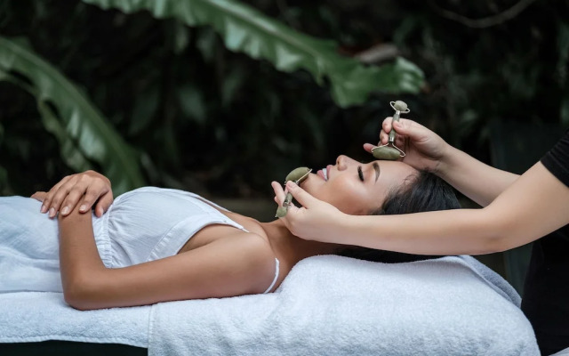 Ambong Pool Villas - Private Pool