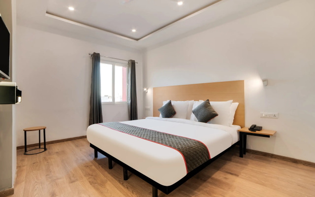 OYO Townhouse 234 Shamashbad Sbi Building